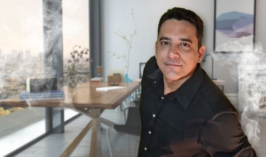Marketing para restaurantes - Leandro Gaseta no escritório LGMKT Digital